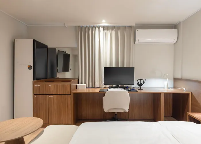 Hotel Aank Yeongdeungpo *